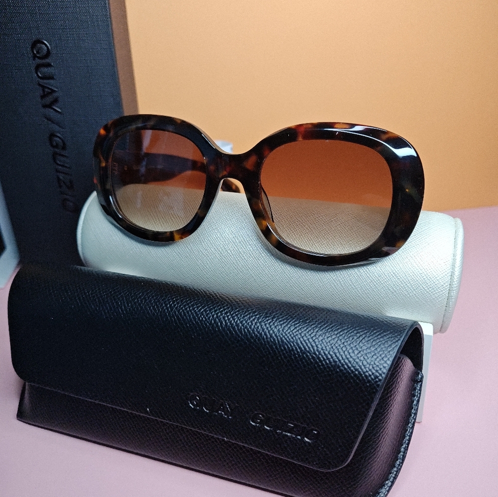 Quay Tortoise Shell Grandient Sunglasses